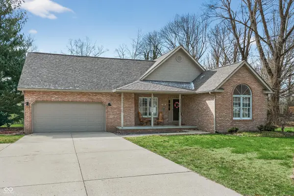 916 Poplar Cove CT, Brownstown, IN 47220