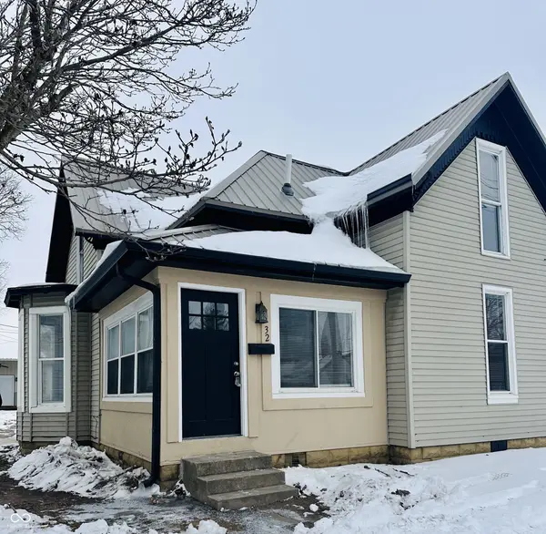 32 N McCullum ST, Knightstown, IN 46148