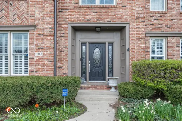11368 Royal CIR, Carmel, IN 46032