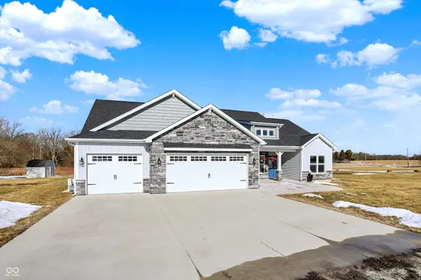 1158 N Deer Meadows RD, Delphi, IN 46923