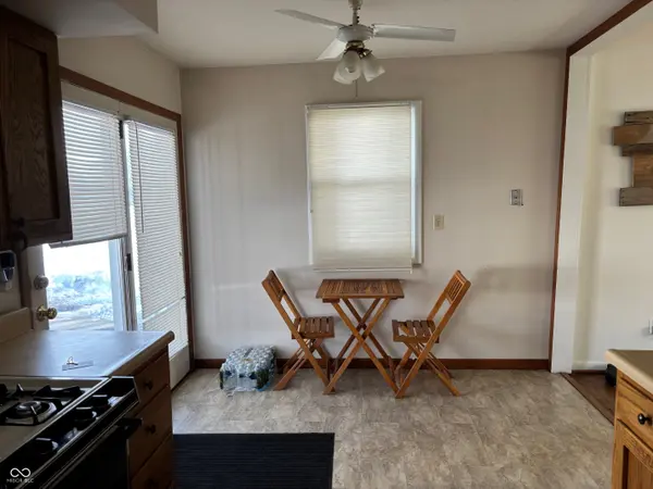 242 Collier ST, Columbus, IN 47201