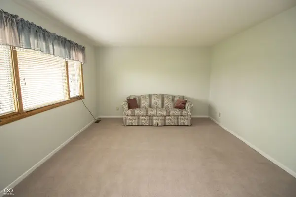 9366 W County Road 1050 N, Elwood, IN 46036