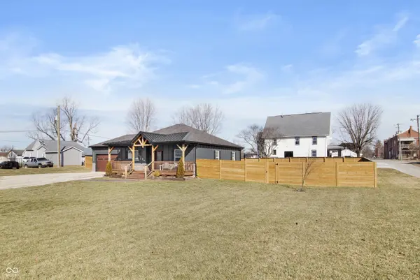 202 W Willow ST, Milroy, IN 46156