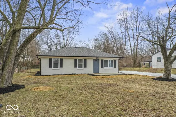 2937 Kristen DR E, Indianapolis, IN 46218