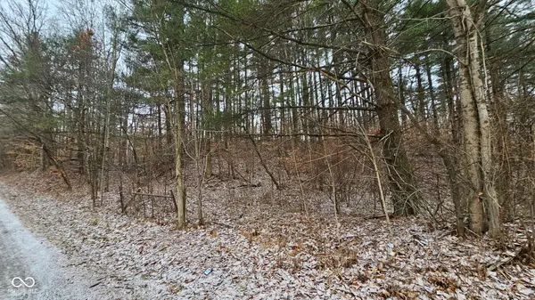 0 Mitten RD, Bowling Green, IN 47833