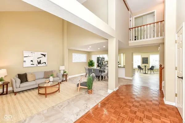1018 Saratoga CIR, Indianapolis, IN 46280