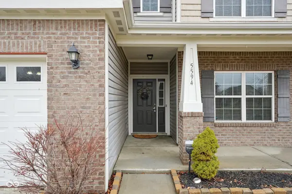 5594 Beale ST, Plainfield, IN 46168