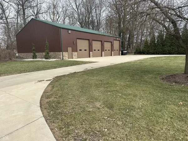 1585 N County Road 180 E, Brownstown, IN 47220