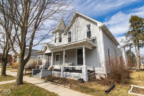 104 E Washington ST, Roachdale, IN 46172