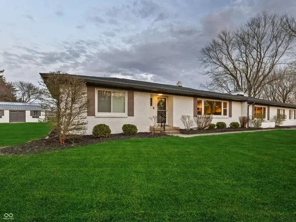 217 West DR, Fishers, IN 46040
