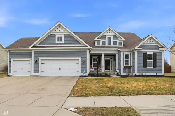 13668 Blooming Orchard DR, Fishers, IN 46038