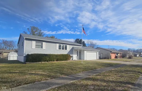 8626 Stonewall DR, Indianapolis, IN 46231