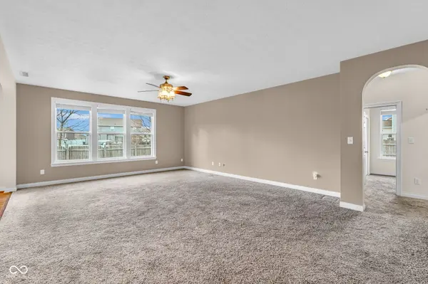 1612 Dorset DR, Avon, IN 46123