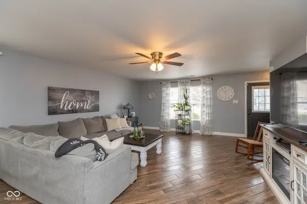 2139 Bridlewood DR, Franklin, IN 46131