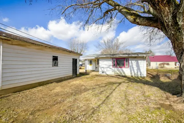 605 W 10th ST, Jonesboro, IN 46938