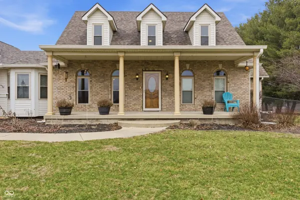 1078 W Suttles RD, Connersville, IN 47331