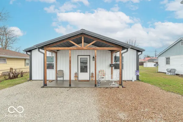 1040 Roosevelt ST, Linton, IN 47441