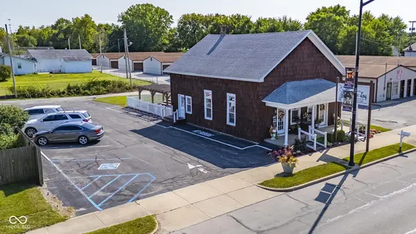 313 W Main ST, Gas City, IN 46933