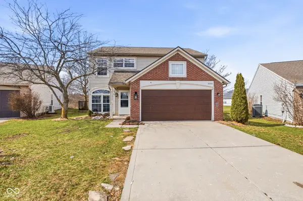 6306 Pickwick CT, Zionsville, IN 46077