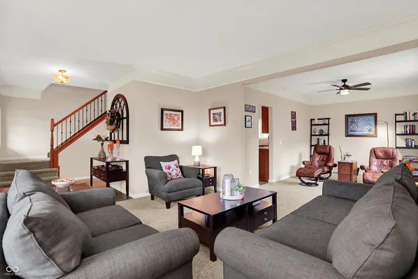 11008 Stratford WAY, Fishers, IN 46038