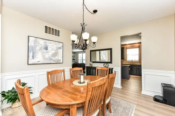 4021 Rowlett PL, Carmel, IN 46074