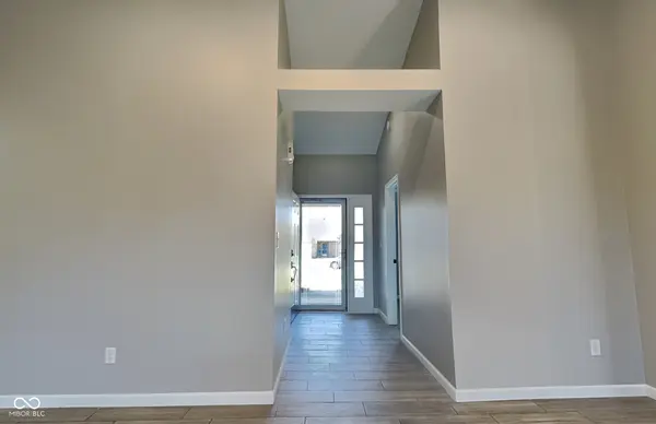 3713 Foxtail DR, Indianapolis, IN 46235