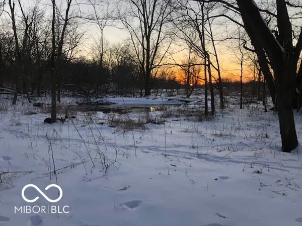 12570 W State Road 32, Yorktown, IN 47396