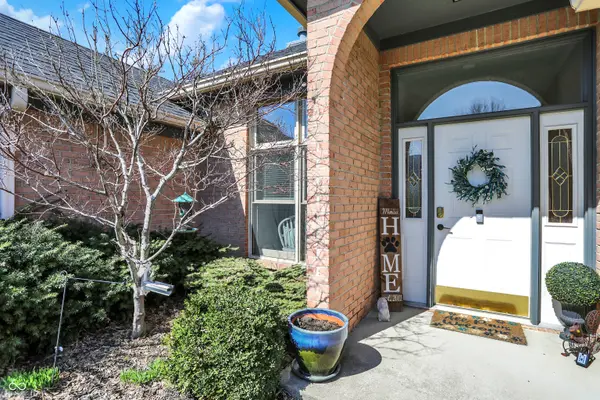 10850 Tournament LN, Indianapolis, IN 46229