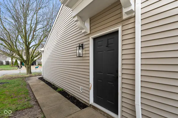 4513 Connaught East DR, Plainfield, IN 46168