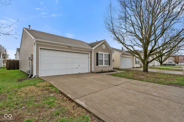 4513 Connaught East DR, Plainfield, IN 46168