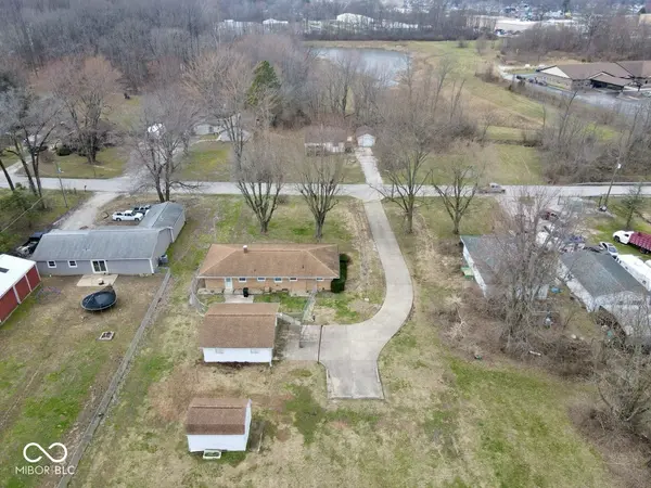 302 S Murphy AVE, Brazil, IN 47834