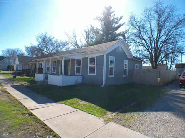 531 Jackson ST, Hope, IN 47246