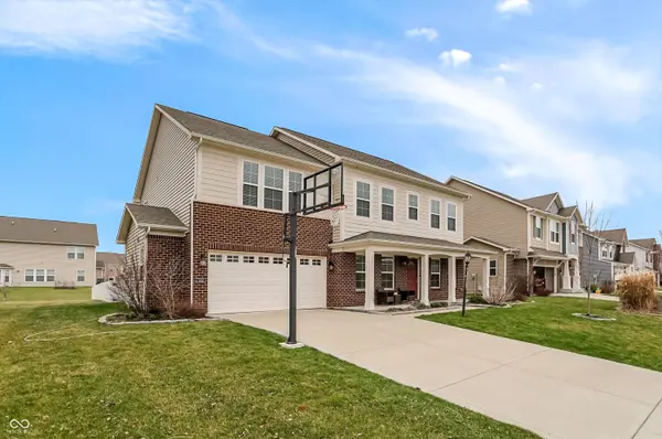 1331 Horse Shoe BND, Greenwood, IN 46143
