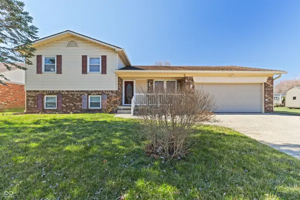 4902 Dancer DR, Indianapolis, IN 46237