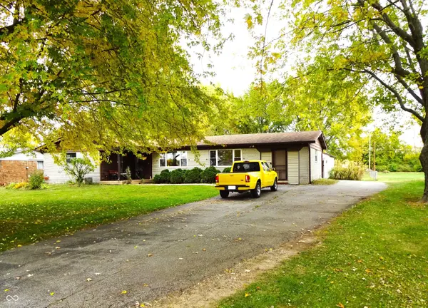 8401 Alan DR, Camby, IN 46113