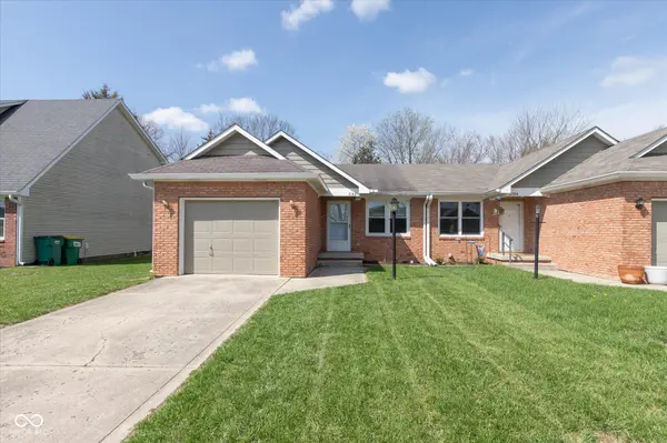 2182 Galaxy DR, Franklin, IN 46131