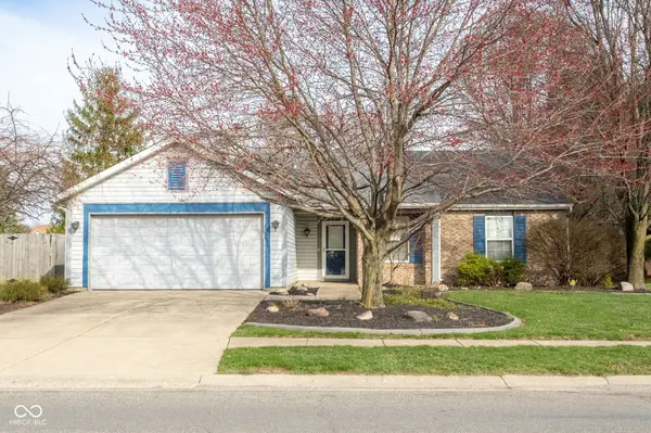 1 Goldersgreen DR, Lafayette, IN 47905