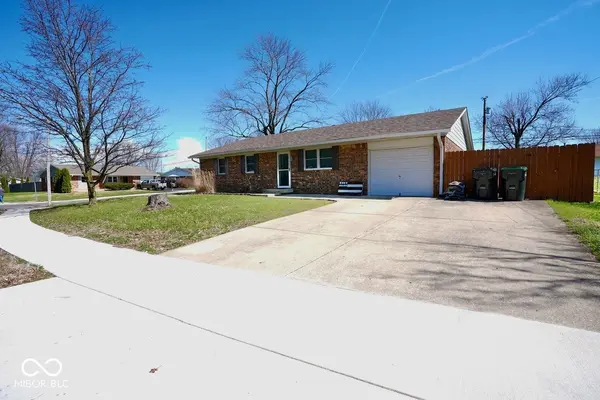 131 West ST, Whiteland, IN 46184