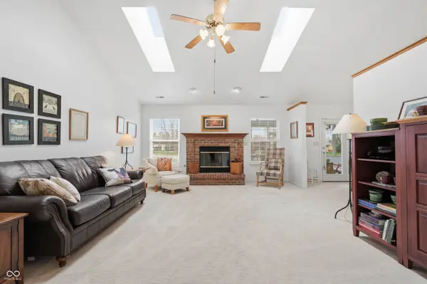 159 Oxford AVE, Pendleton, IN 46064