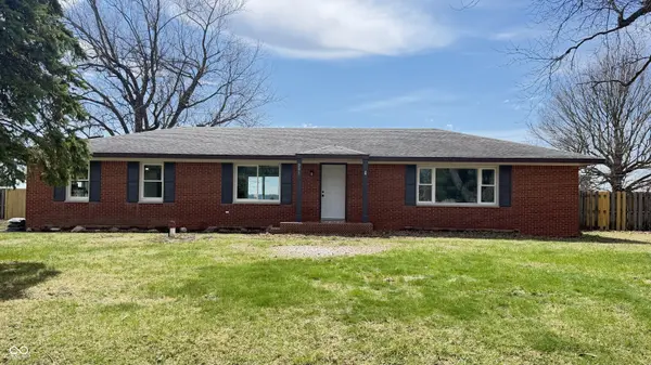 201 W Walnut ST, Kempton, IN 46049