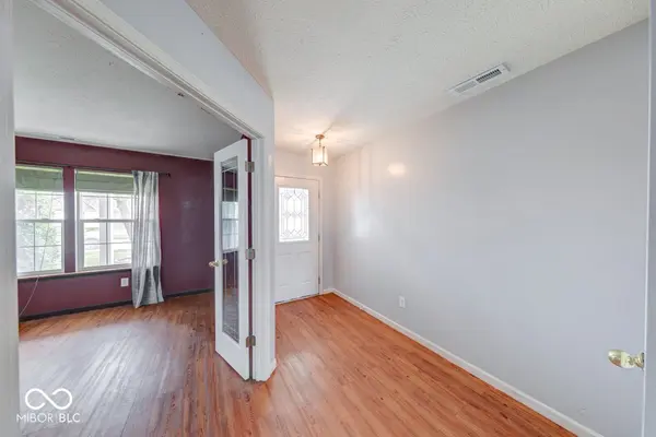 1125 Central Park BLVD N, Greenwood, IN 46143
