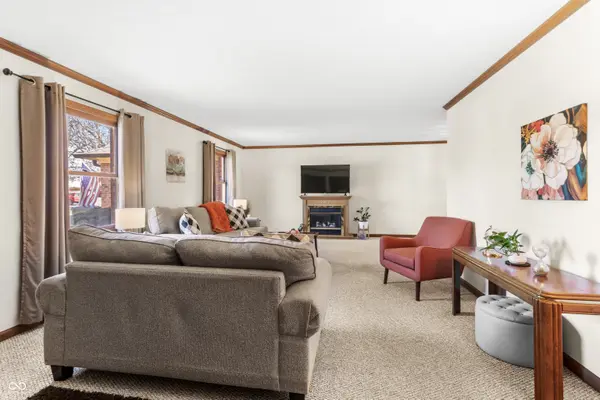 6223 Apache DR, Indianapolis, IN 46254