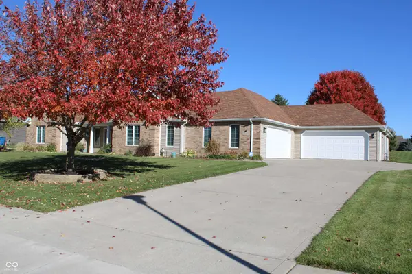 408 Steeplechase DR, Auburn, IN 46706