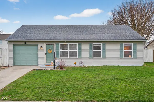 4023 Dogwood LN, Franklin, IN 46131
