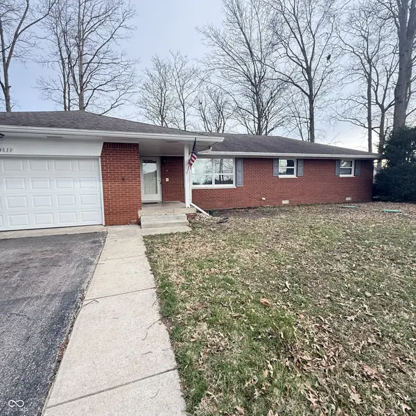 4839 W Oak DR, New Palestine, IN 46163