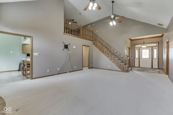 1132 Texarkana DR, Indianapolis, IN 46231