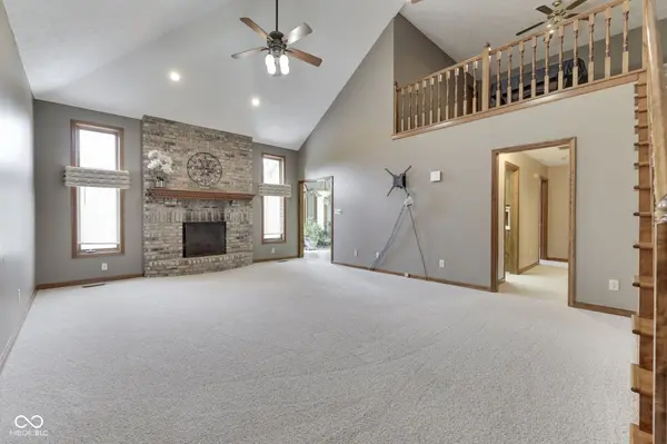 1132 Texarkana DR, Indianapolis, IN 46231