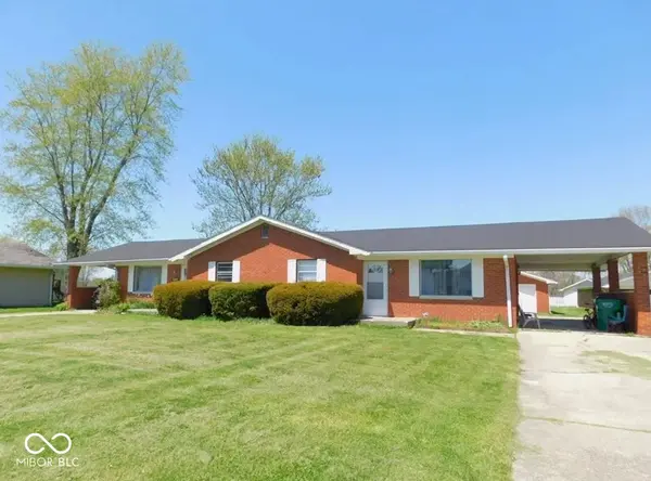 9460-9470 Huggin Hollow RD, Martinsville, IN 46151
