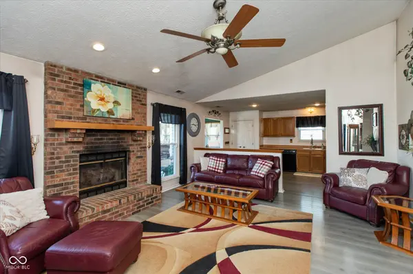 6324 Muirfield WAY, Indianapolis, IN 46237