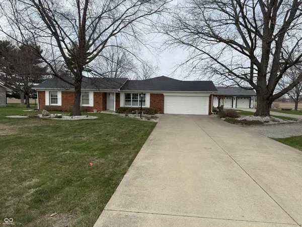 8424 E 256th ST, Arcadia, IN 46030